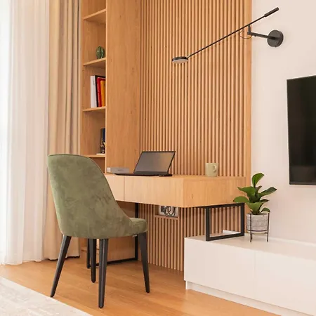 アパート Harmony Delux -free Parking *