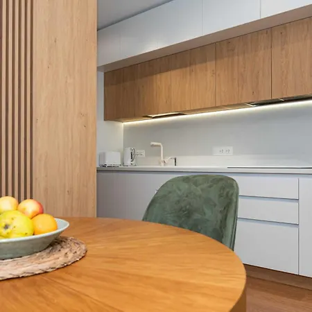 Harmony Delux -free Parking * ブルガス