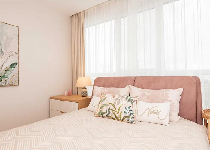 Harmony Delux -free Parking ブルガス