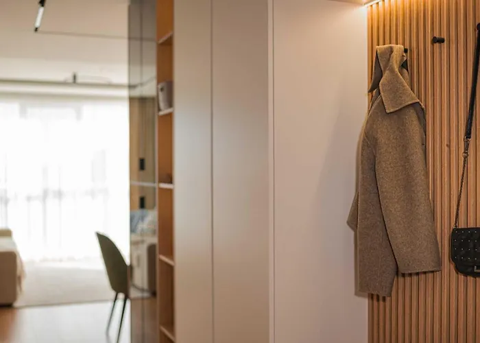 Harmony Delux -free Parking ブルガス